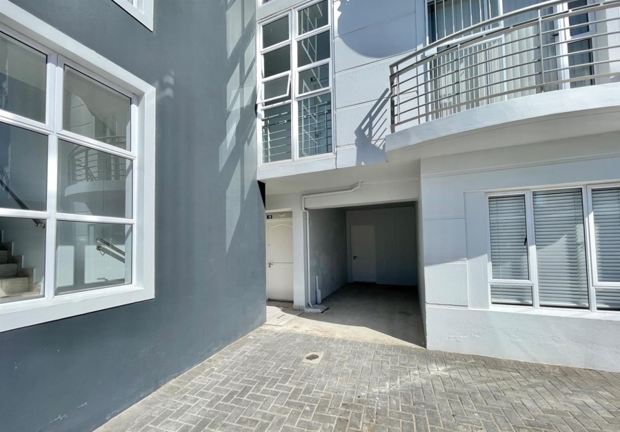2 Bedroom Property for Sale in Reebok Western Cape